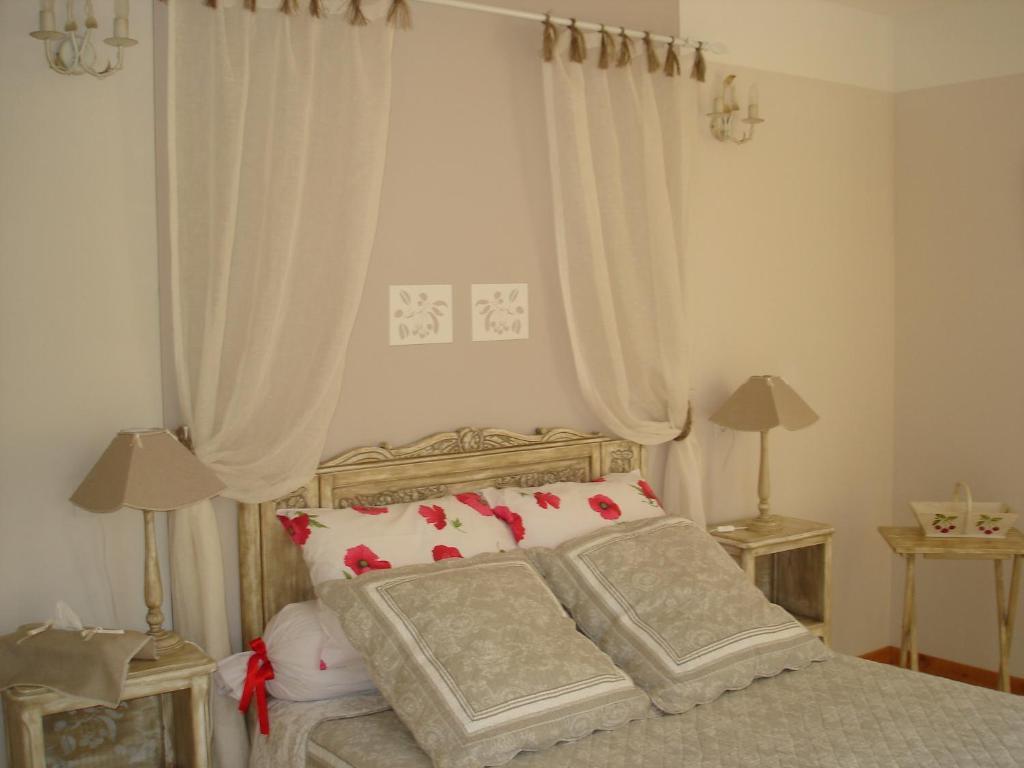 Chambres D'Hotes Au Temps Des Cerises จูมีเยส์ ภายนอก รูปภาพ