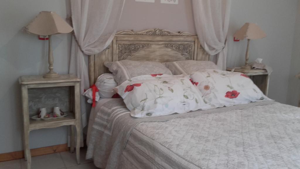 Chambres D'Hotes Au Temps Des Cerises จูมีเยส์ ภายนอก รูปภาพ